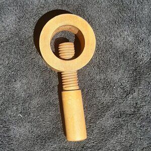 VINTAGE WOODEN WOOD SCREW NUT CRACKER 6.5"